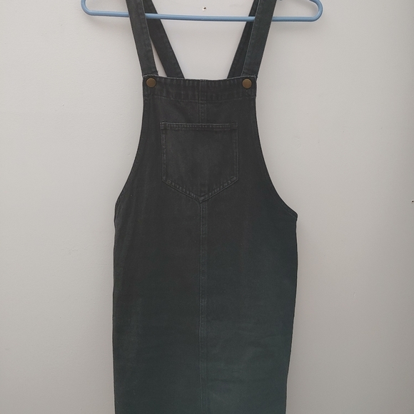 Cute denim jumper dress - Picture 3 of 4